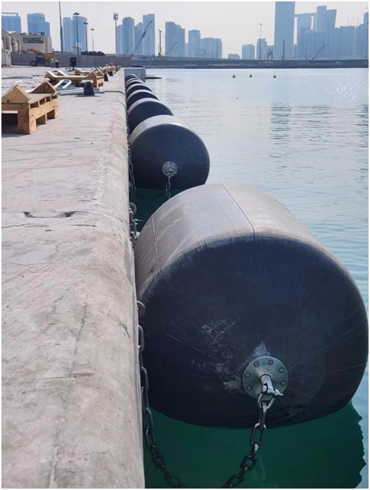 泡沫填充护舷是如何提升码头运营效率的