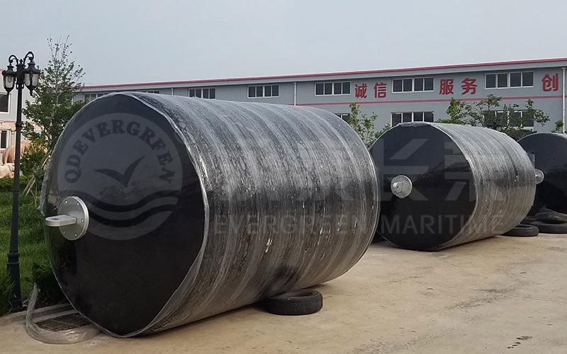 泡沫填充护舷高吸能特点的分析